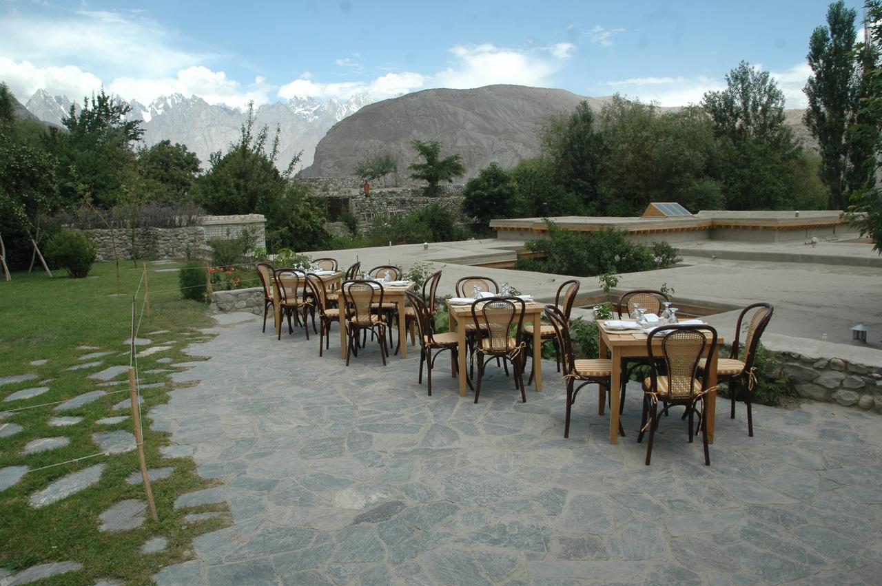 Serena Khaplu Palace Exterior foto